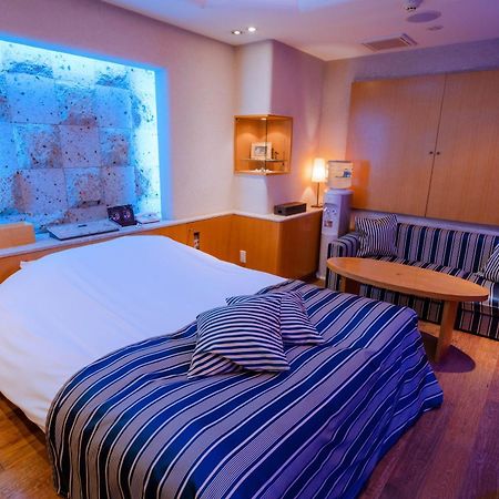 Eight Prince Hotel -Adult Only- Tokorozawa Extérieur photo