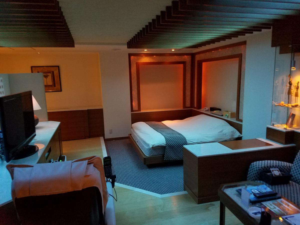 Eight Prince Hotel -Adult Only- Tokorozawa Extérieur photo