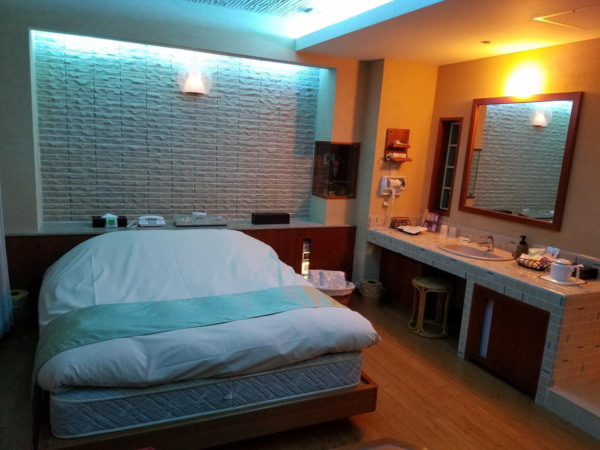 Eight Prince Hotel -Adult Only- Tokorozawa Extérieur photo