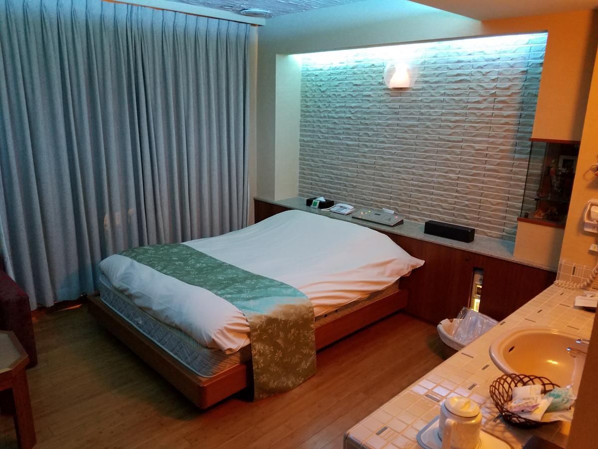 Eight Prince Hotel -Adult Only- Tokorozawa Extérieur photo